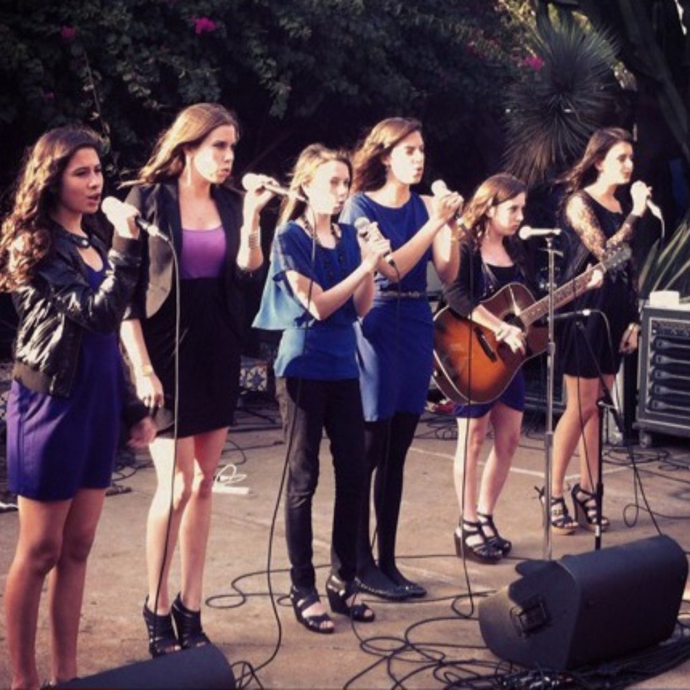 Meet your Posher, Carly elizabeth